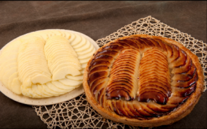 Raw puff apple pie 650g 